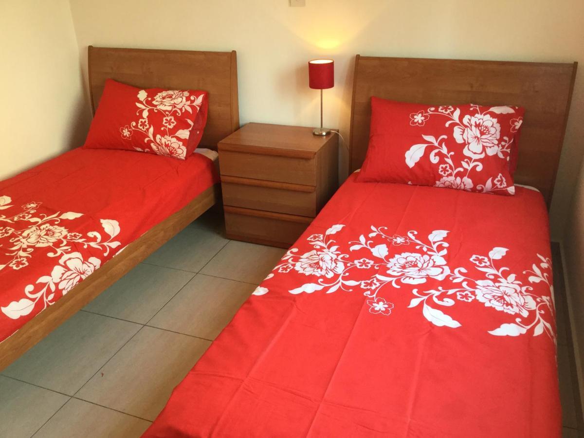 Poolside 2 Bedroom Apt, Paphos Riviera, Universal Area Buitenkant foto